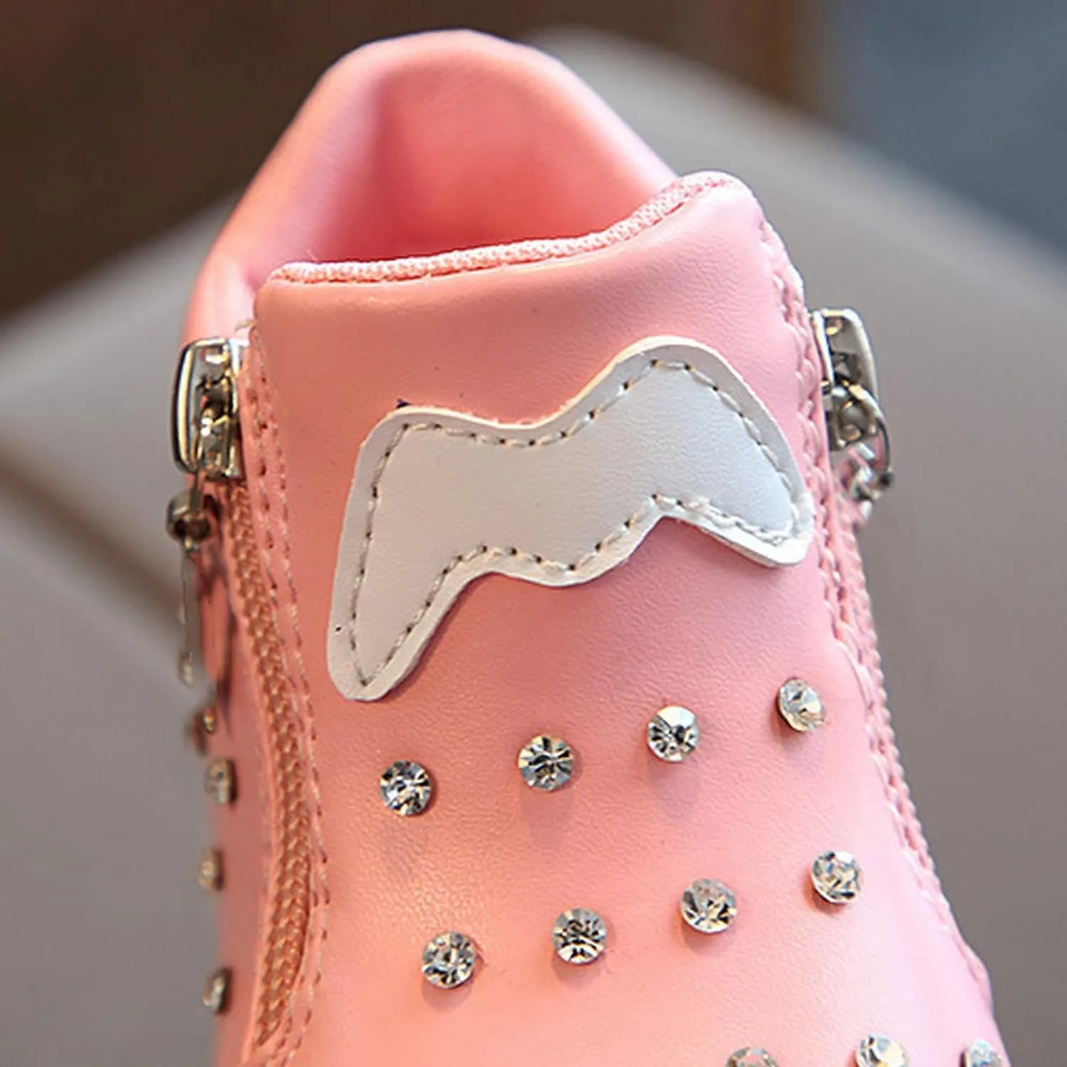 111years Children Kid Baby Girls Butterfly rystal Luminous Sport Run Shoes Led Light Luminous Outdoor Sport Shoes