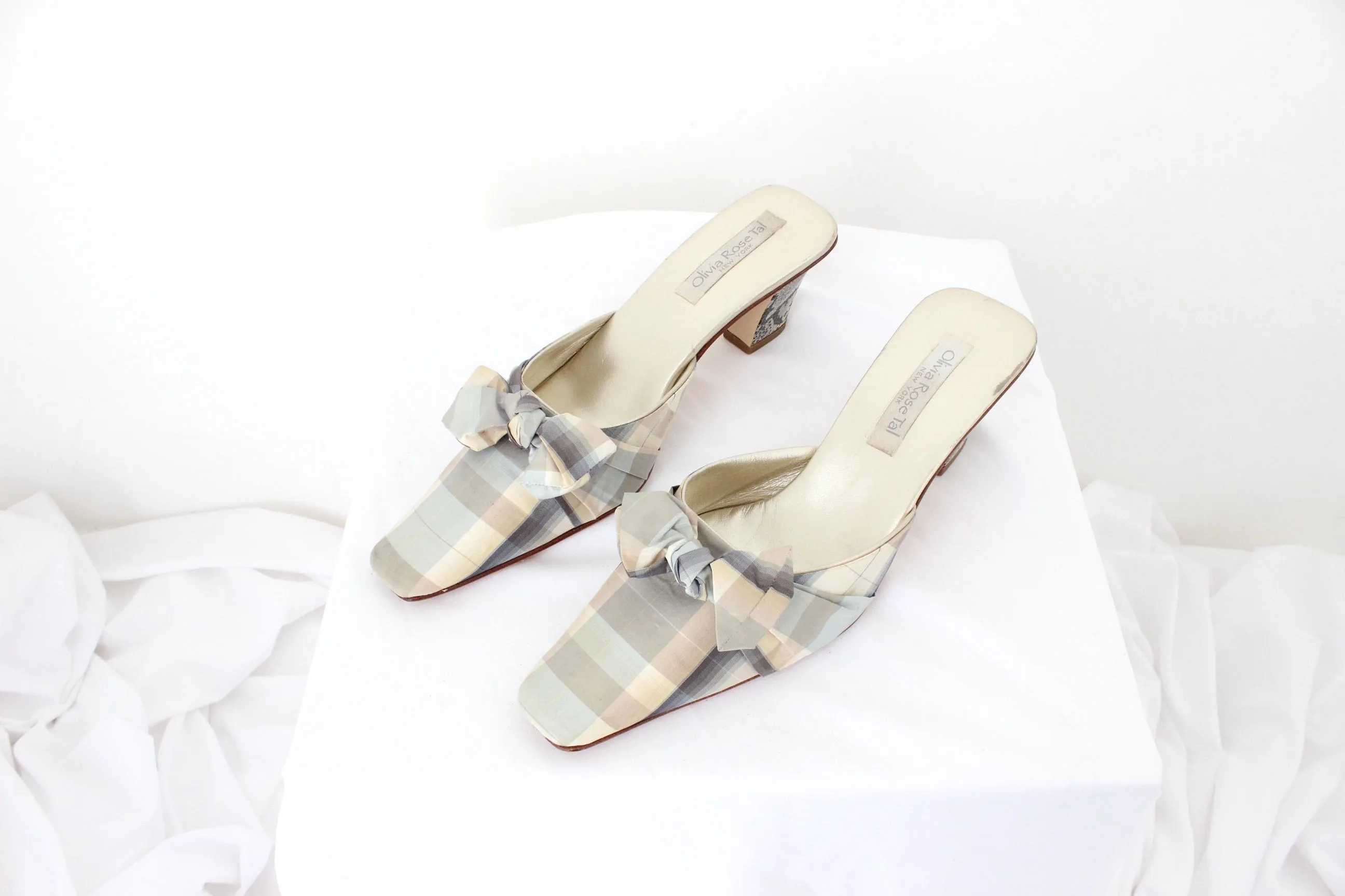 BALLETCORE 90s Olivia Rose Tal Leather & Silk Courtier Mules ~ Euro 40