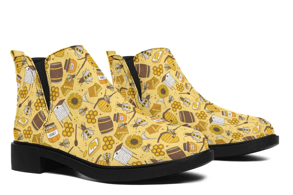 Bee Keeper Neat Vibe Boots