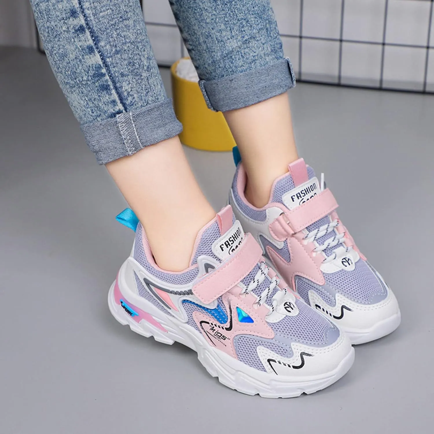 Boys Girls Sneakers, Kids Tennis Shoes for Walking/Running Lightweight Breathable Gym Shoes Outdoor Hiking Sports