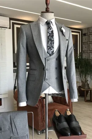 Chic Gray Peaked Lapel Three Pieces Slim Fit Business Suits One Button Prom Suits