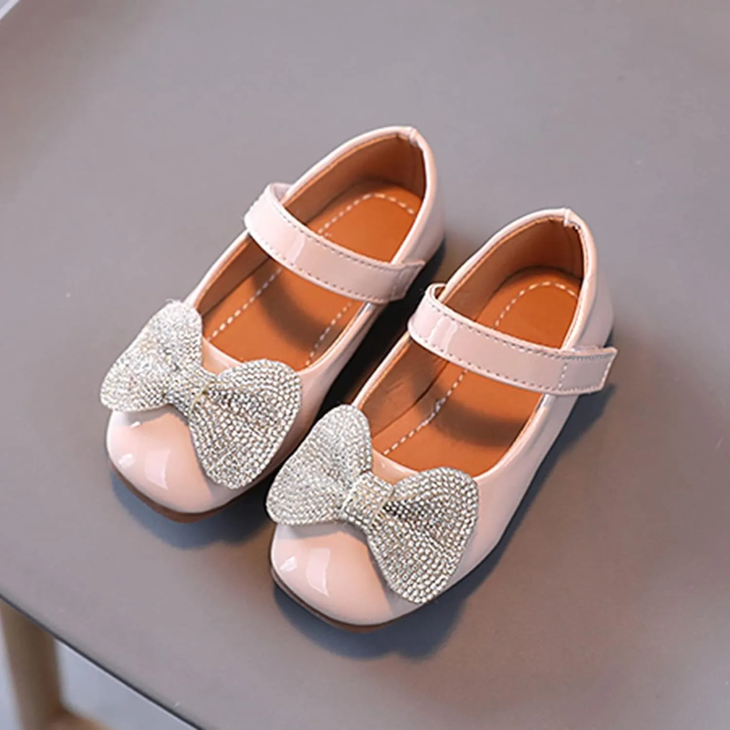 EnJoCho Toddler Walking Shoes Summer And Autumn Fashion Girls Casual Shoes Bow Rhinestones Flat Bottom Dress Shoes