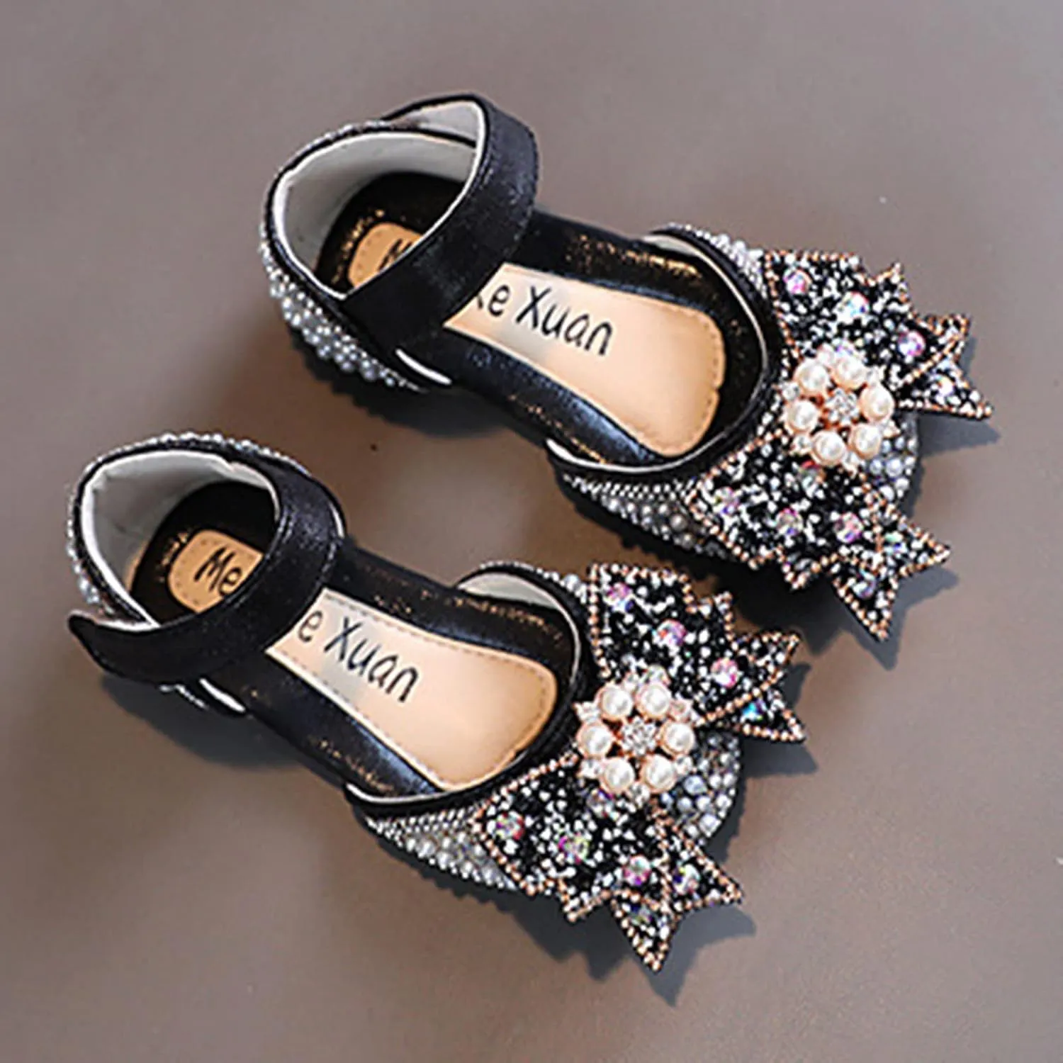Fashion Spring and Summer Girls Sandals Dress Dance Performance Princess Shoes Pearl Rhinestone Big The Wild One Sandals (Black, 3-3.5 Years Toddler)