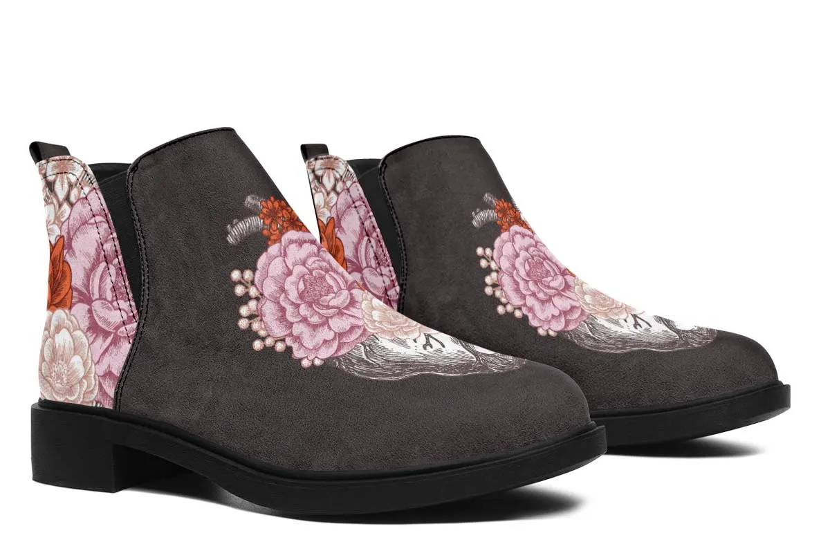 Floral Heart Neat Vibe Boots
