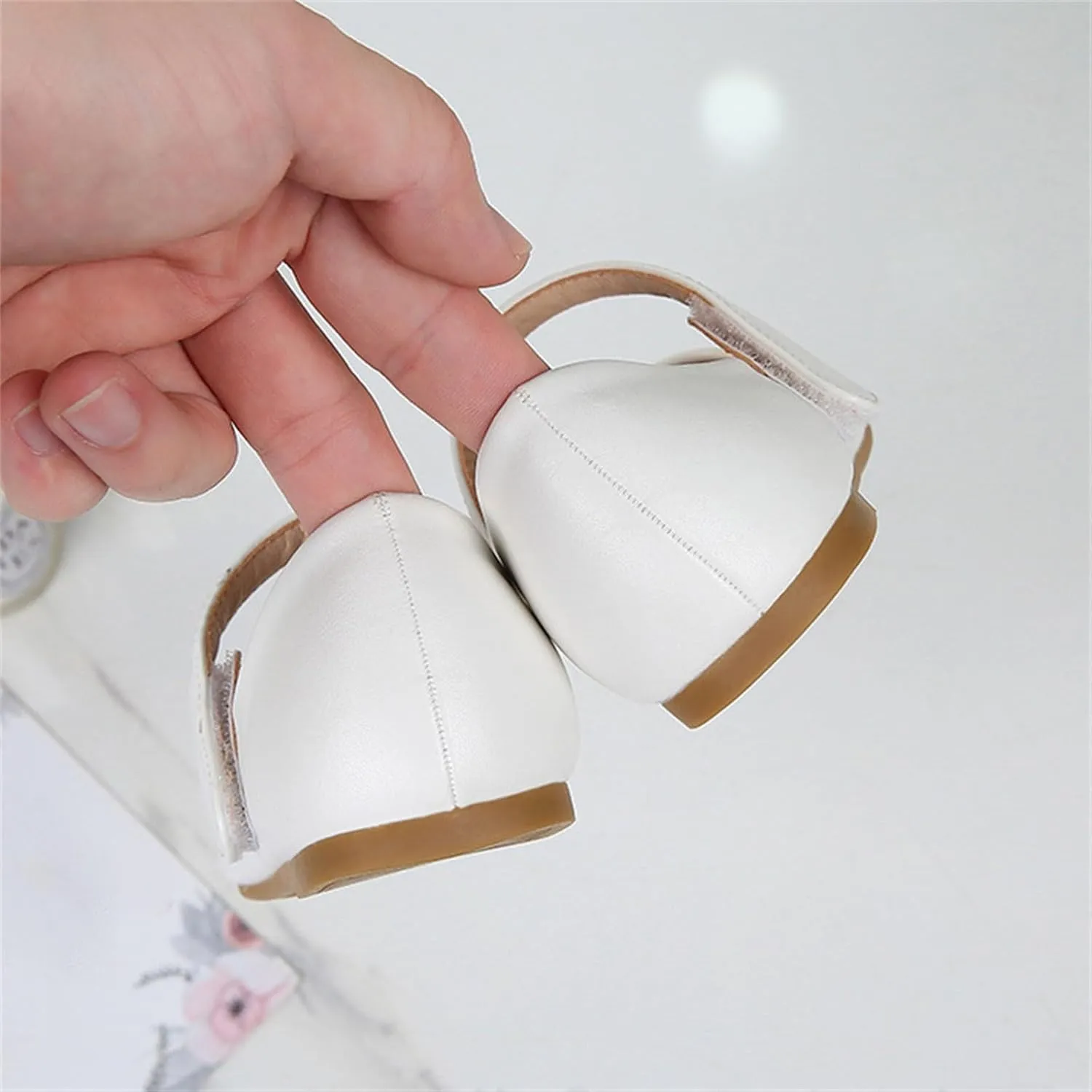 Girls Kids Leather Princess Sandals Closed Toe Ankle Flat Mary Jane Shoes Fancy Wedding Strap Soft Sandals Non Slip