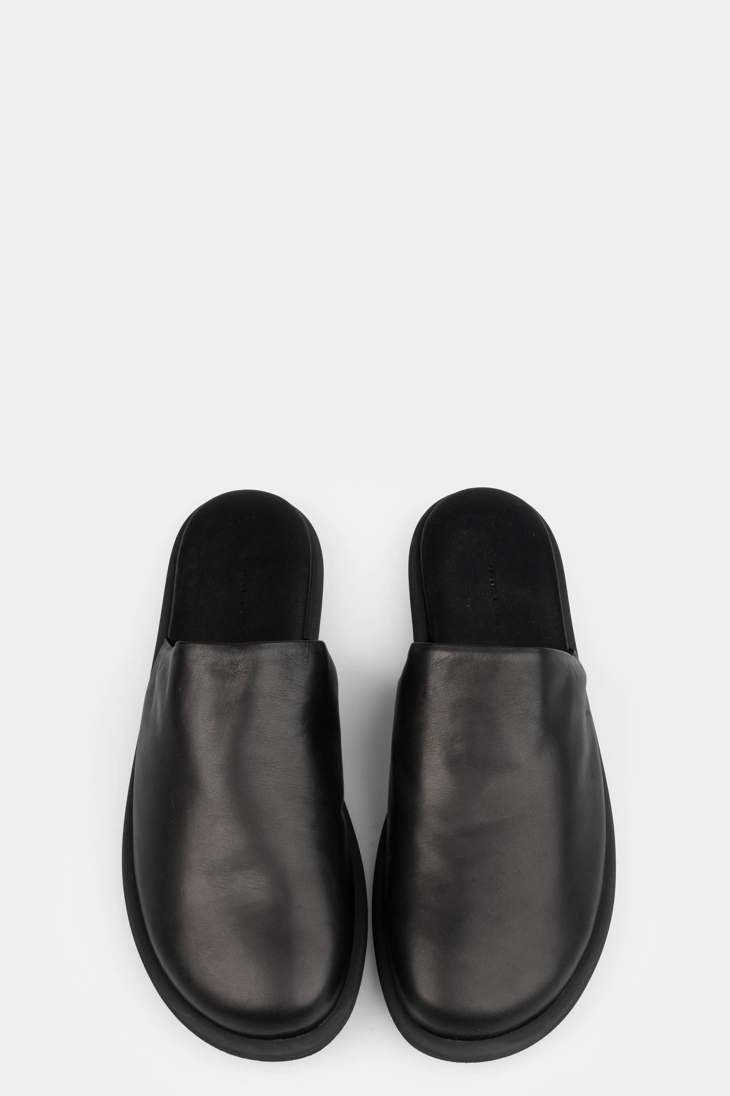 Leather slipper