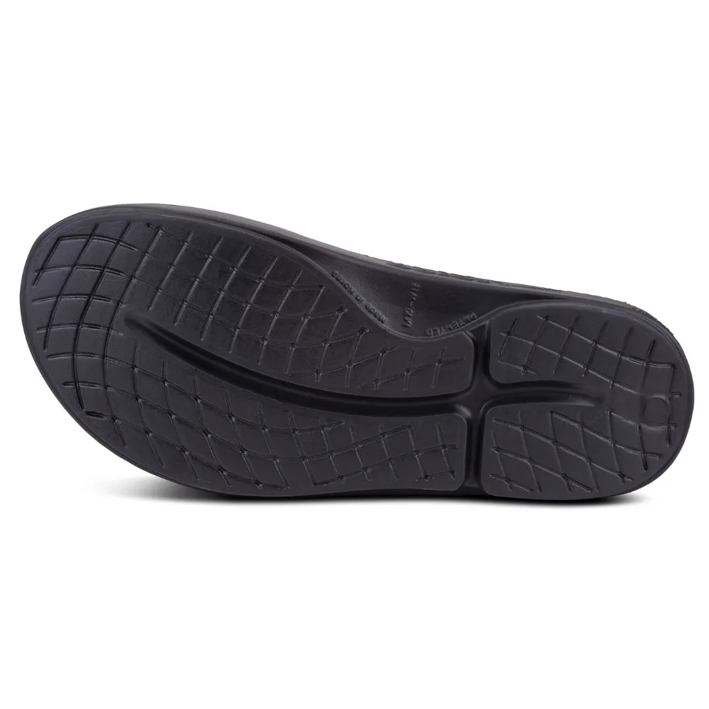 OOFOS OOahh Sport Flex Black Mat Sandal (Unisex)