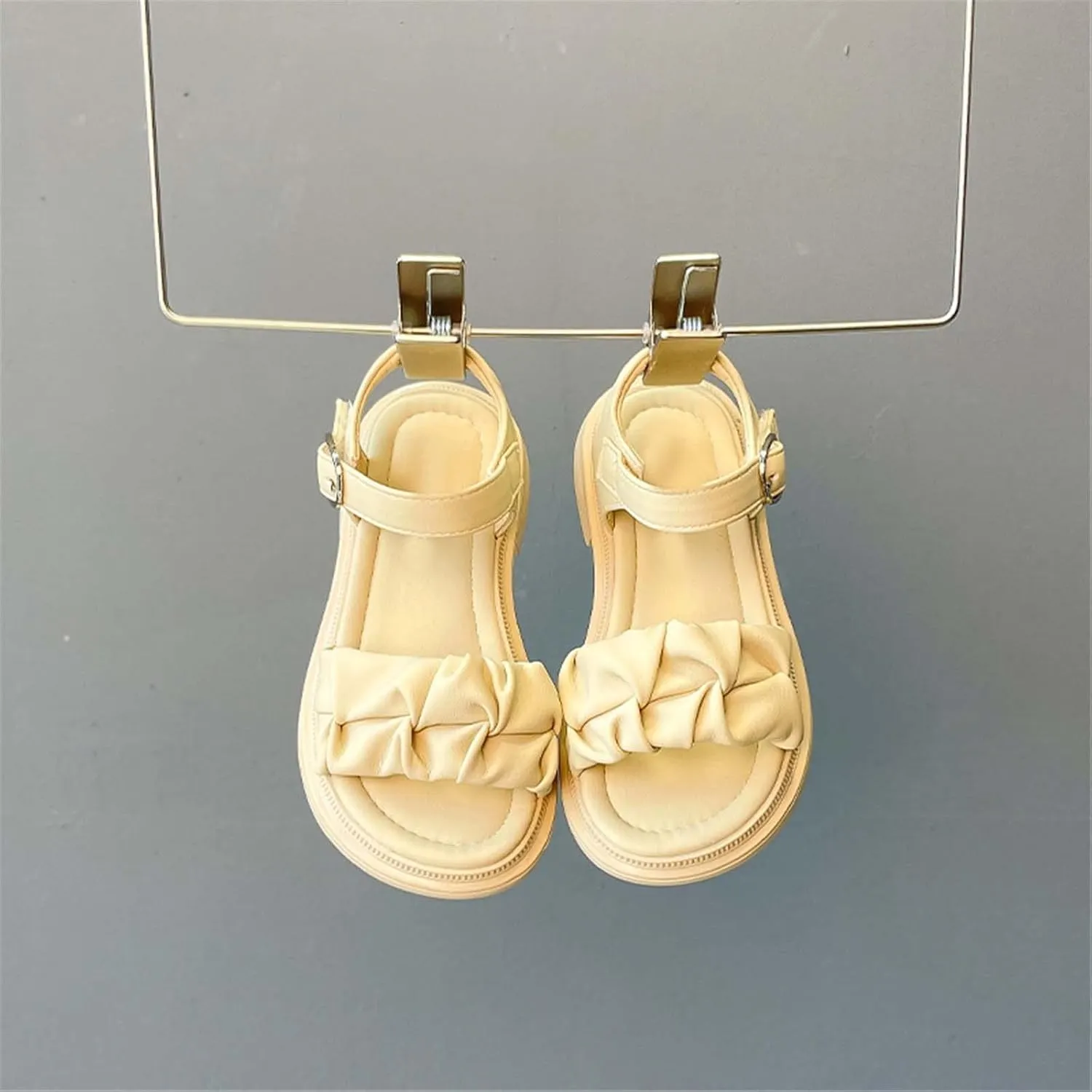 sfdgfhyf Running Shoes for Kids Girls Sandals Open Air Pleated Design Princess Shoes Dress Flat Shoes Casual Fashion