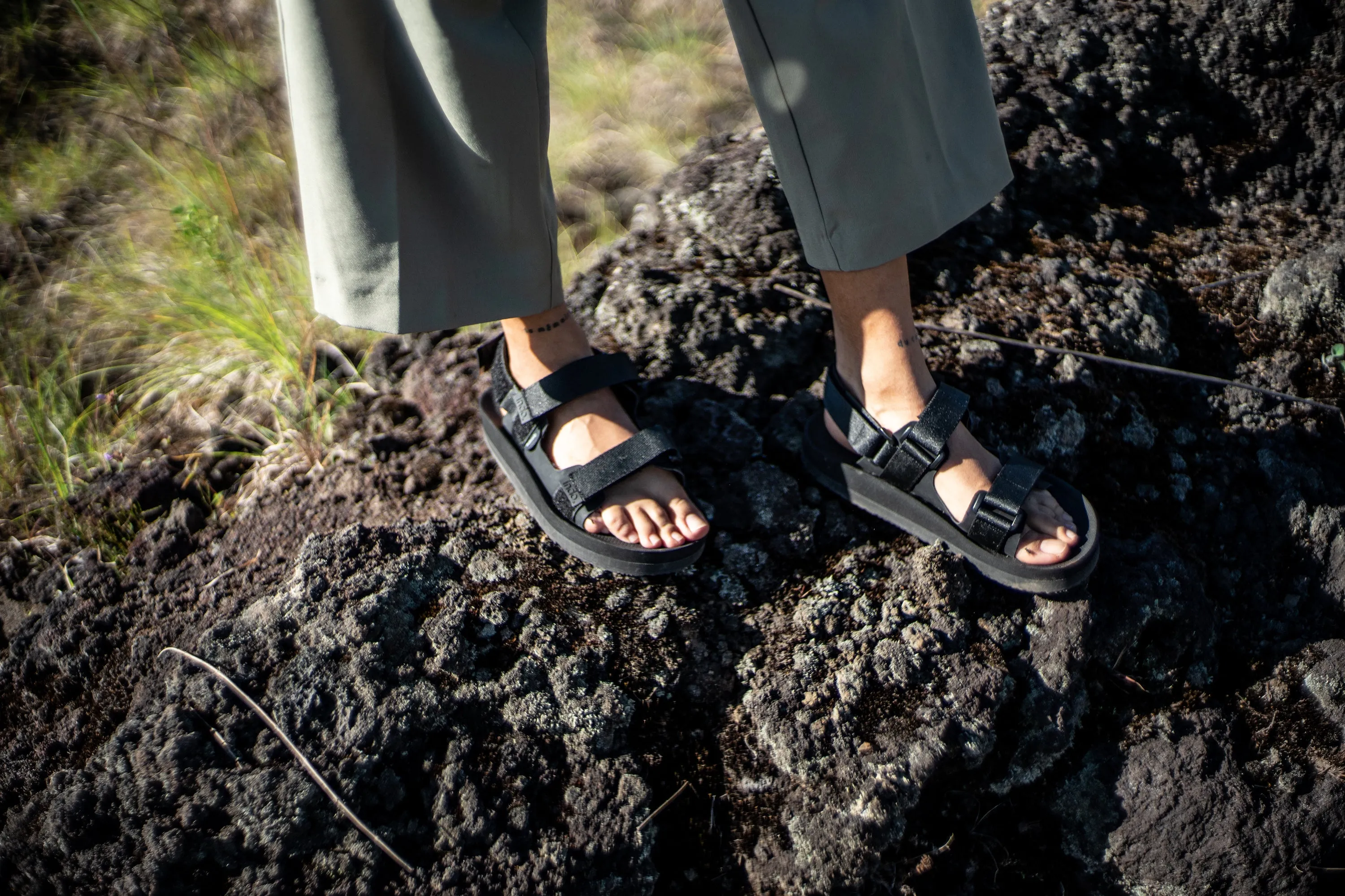 Women's Adventurer Sandals Black